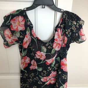 CAbi flowered top | Spring 2018